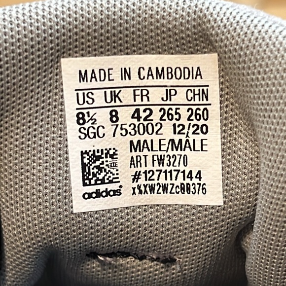 Men's Adidas Gray, Black, and White Daily 3.0 Skateboarding Shoes - Picture 9 of 11